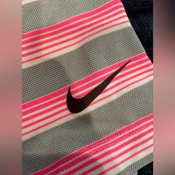 Mens Nike Golf Shirt - Picture 2 of 3